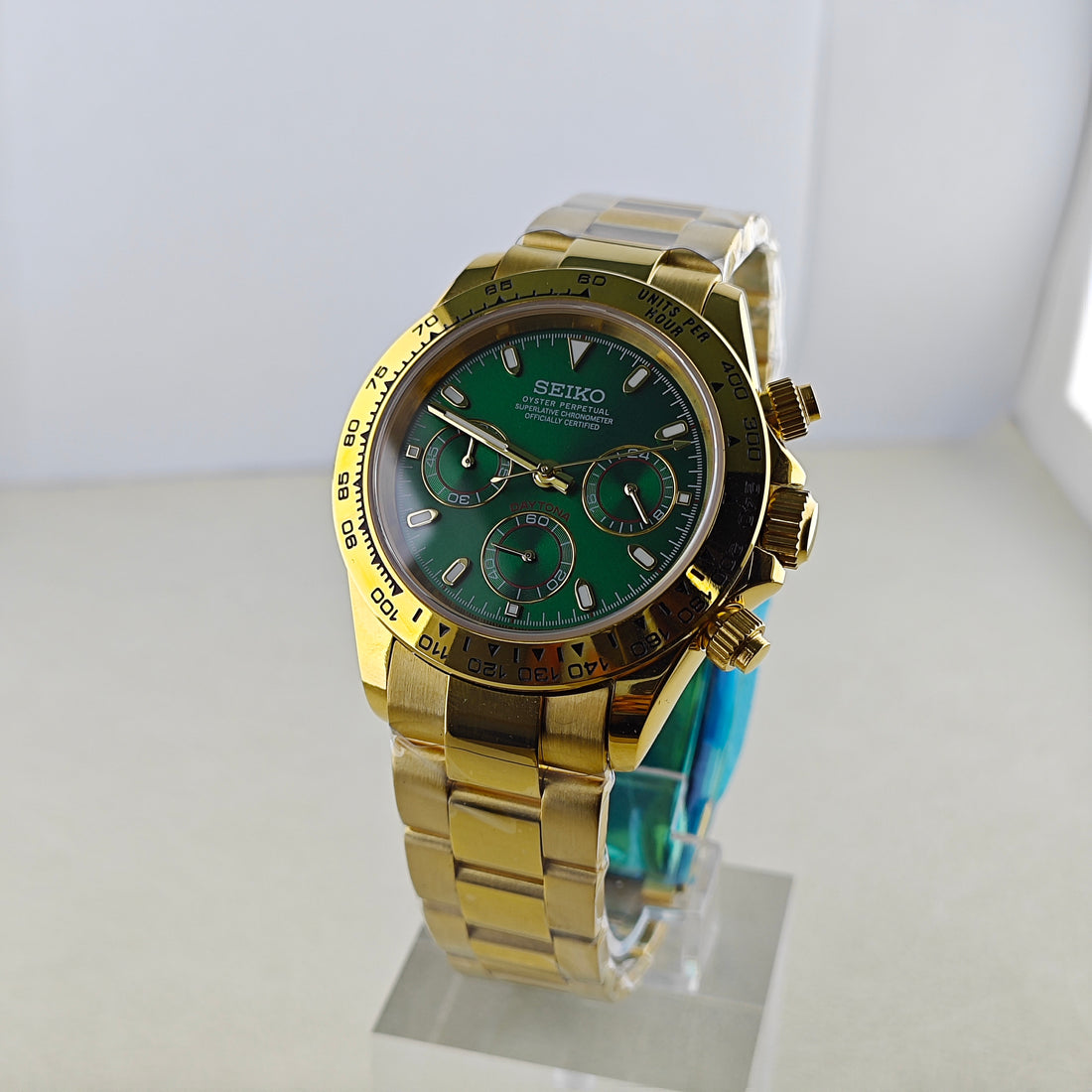 Green Dial Yellow Gold Bezel Chronograph - Yellow Tone Bracelet - VK63 Movement