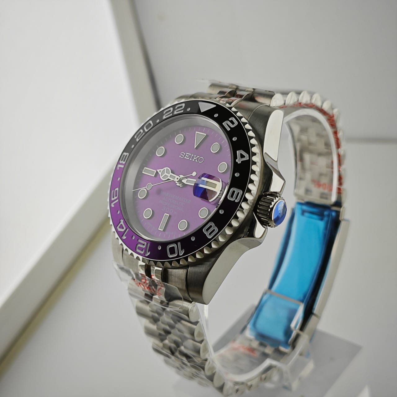 Purple/Black Bezel - Purple Dial GMT - Jubilee Bracelet - NH34 Automatic Movement