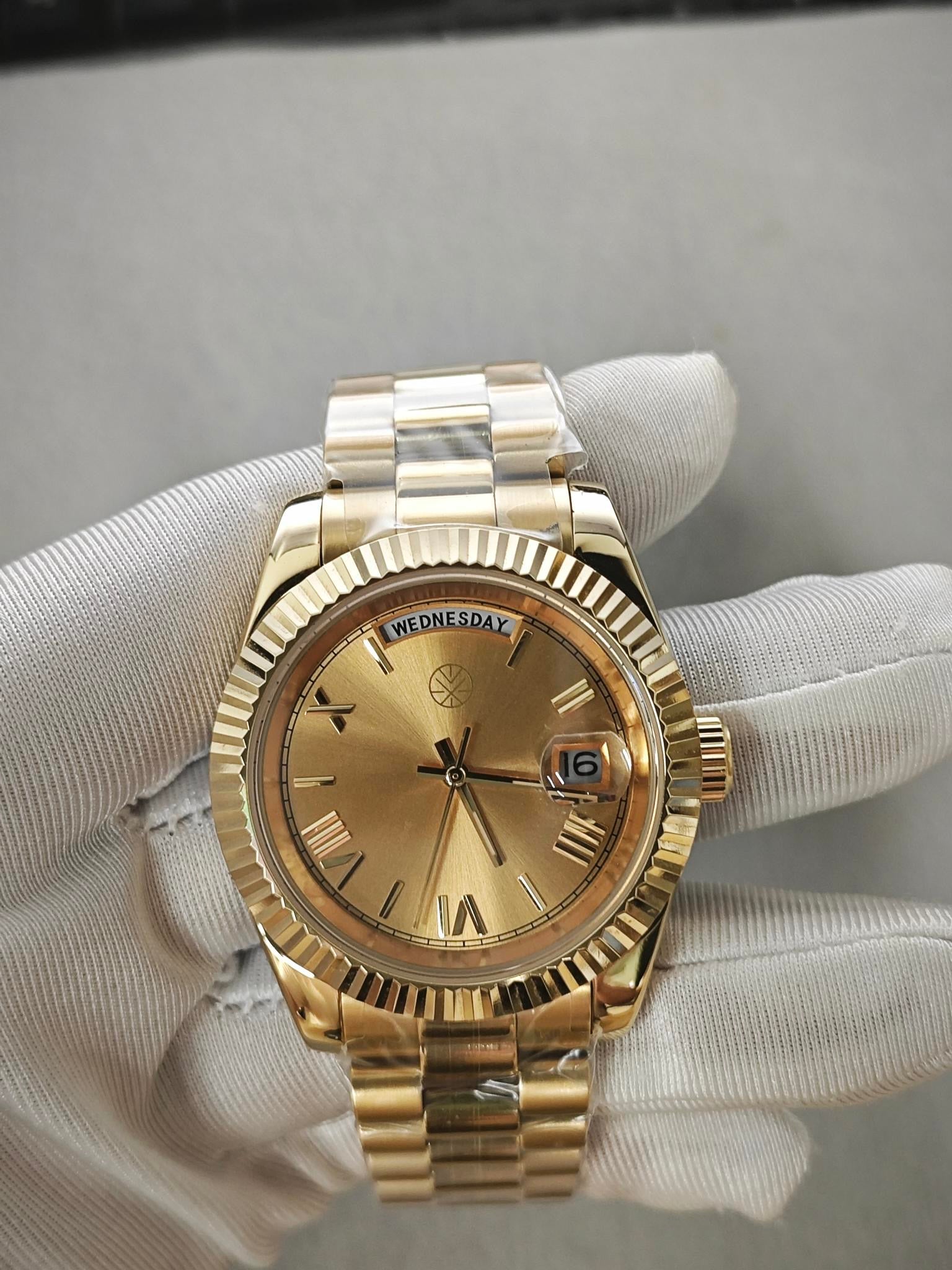 Yellow Gold Dial Yellow Gold Steel Bracelet Lux Day-Date President