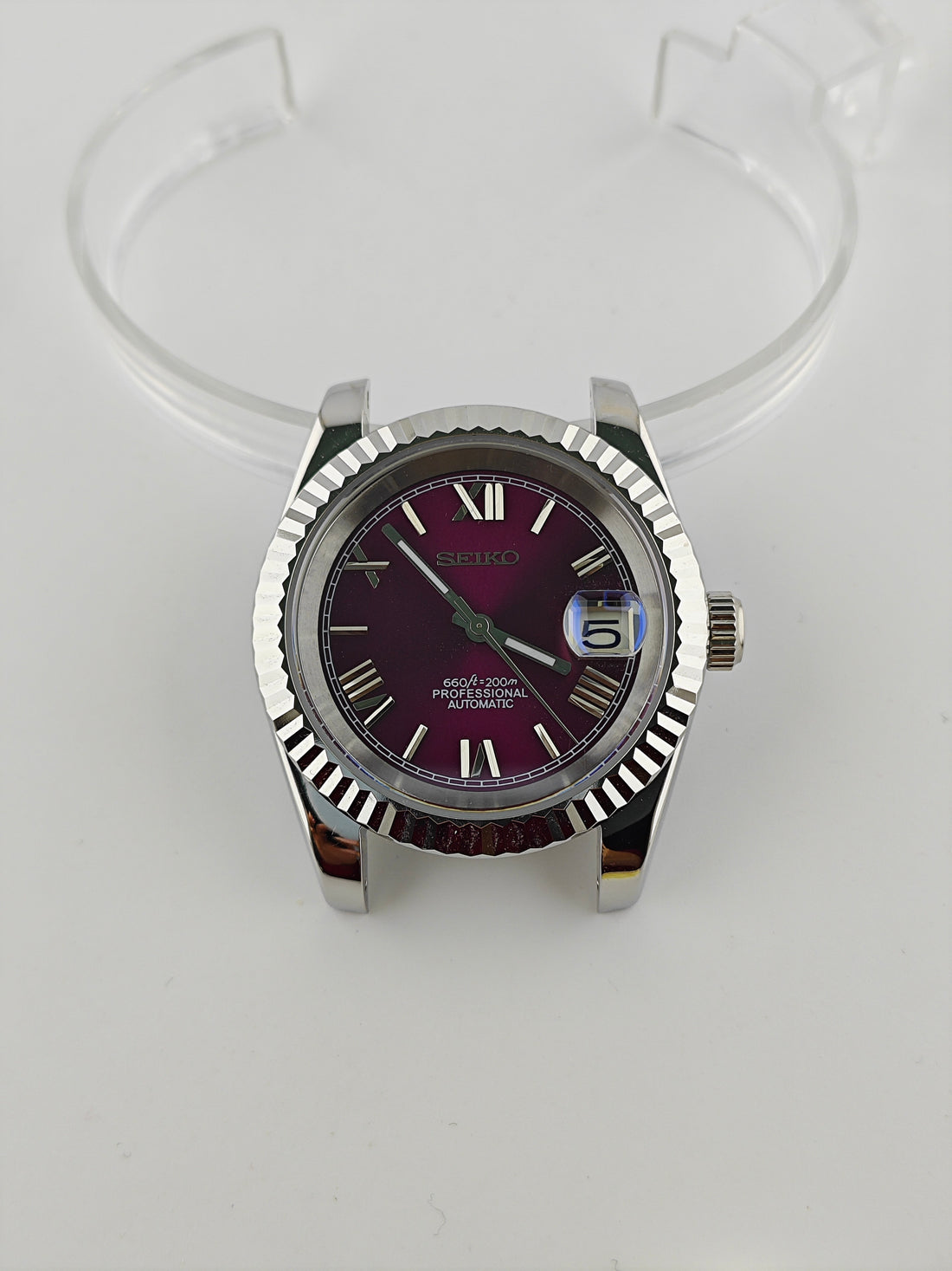 Burgundy Dial Date Just - Fluted Bezel- Roman Numeral- Jubilee Bracelet - NH34 Automatic Movement