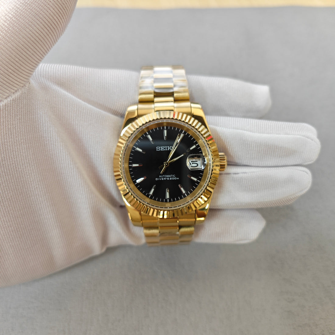 Black Dial Date Just - Fluted Bezel- Gold Tone Case - Presidential Bracelet - NH35 Automatic Movement