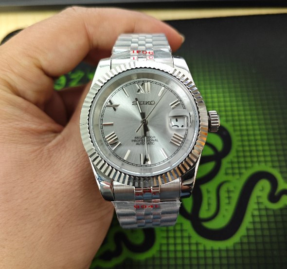 Silver Dial Date Just - Fluted Bezel- Roman Numeral- Jubilee Bracelet - NH35 Automatic Movement